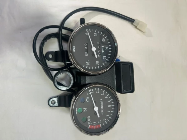 Pantalla's foto | Motoparts |  BizneCubano